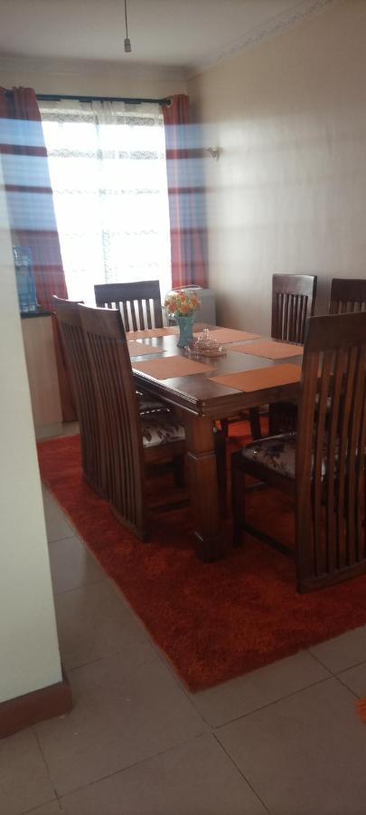 Elimurk Bnb Near Jkia N Sgr Nairobi Zewnętrze zdjęcie