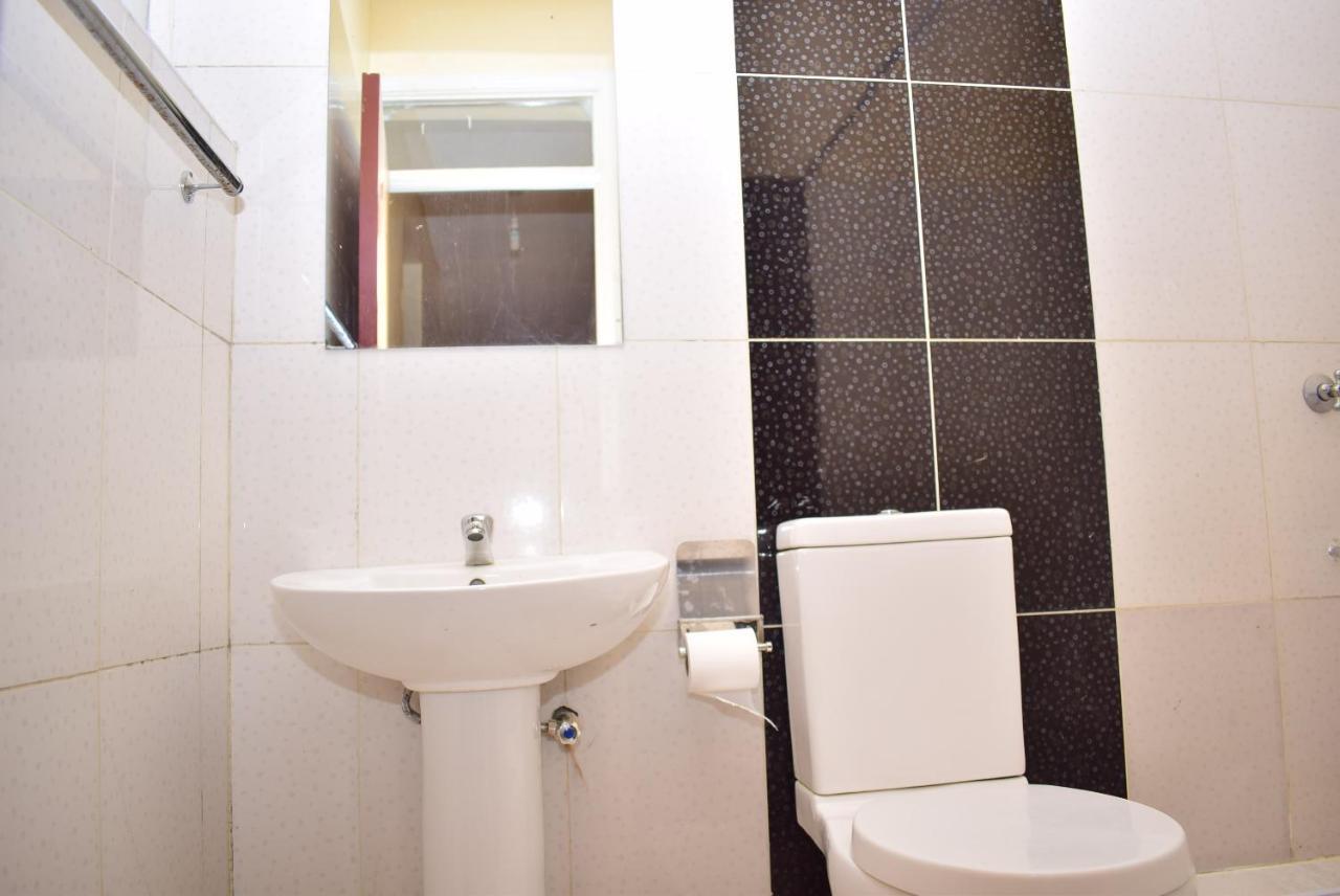 Elimurk Bnb Near Jkia N Sgr Nairobi Zewnętrze zdjęcie
